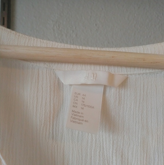 Slouchy Top - Picture 4 of 4